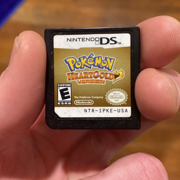 Pokemon: HeartGold Version (Nintendo DS, 2010) - Picture 4 of 4